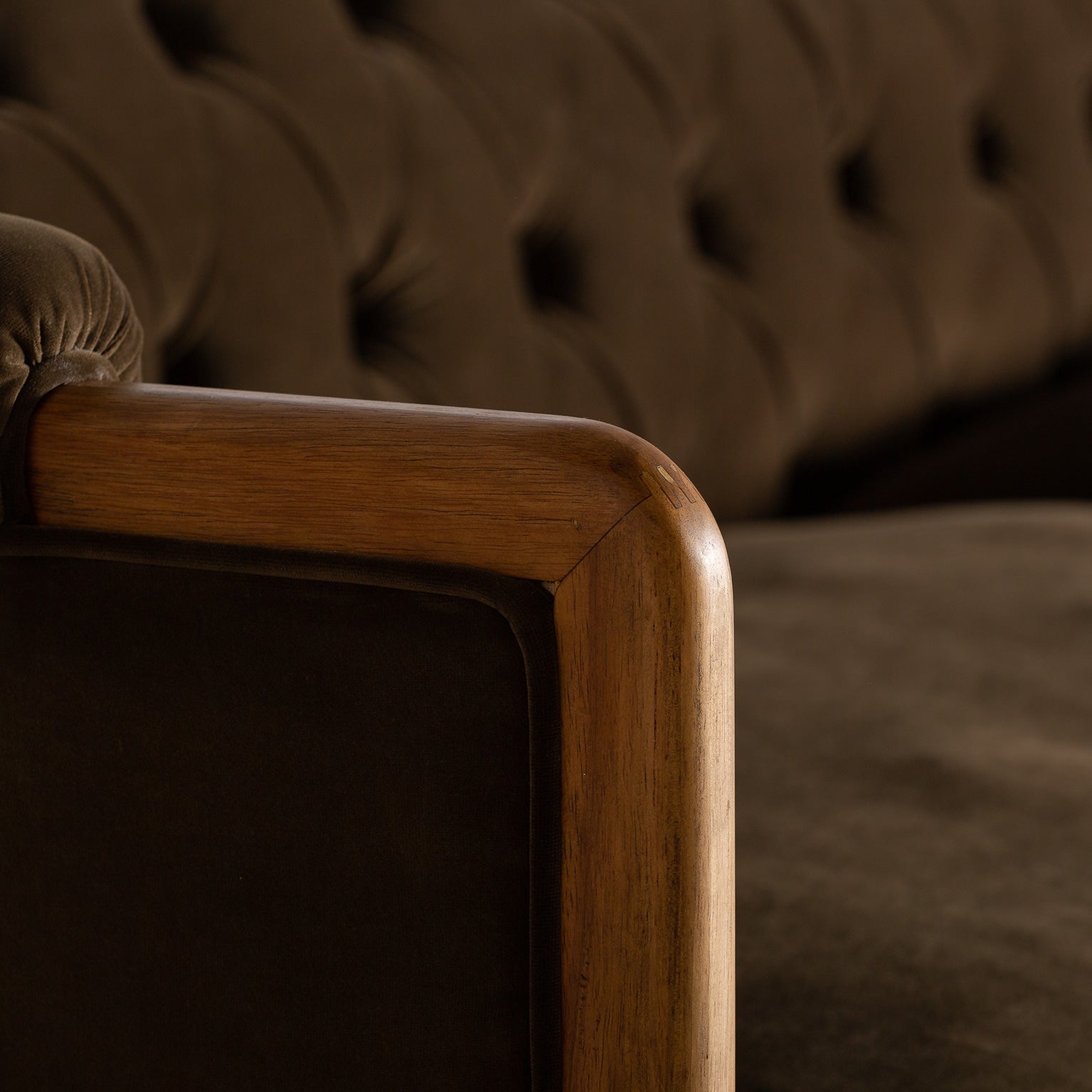 VELBURG SOFA